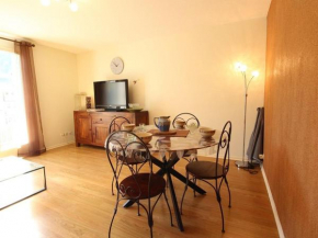 Appartement 2 pièces cabine avec balcon, parking, animaux admis, Wi-Fi - FR-1-313-195 Bagnères-De-Luchon